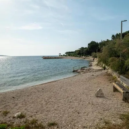 Holiday home Not Detached With Swimming Pool For Use , Cleaning Included Mandre