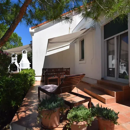 Holiday Home Mandre Near Zrce Beach, Cleaning Included *